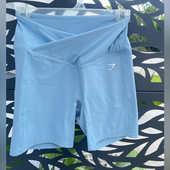 Gymshark CROSSOVER SHORTS Iceberg Blue Small - Picture 3 of 5